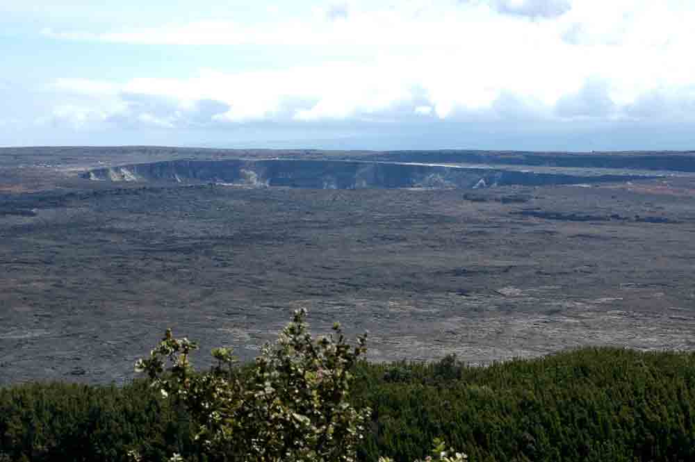 07 - EEUU - Hawaii, isla de Hawaii, P. N. de los volcanes, volcan Halema'uma, crater
